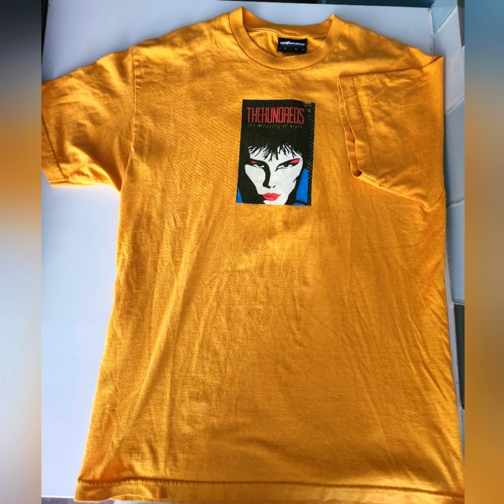 The Hundreds Blue and Yellow Text Graphic Tee. Large
